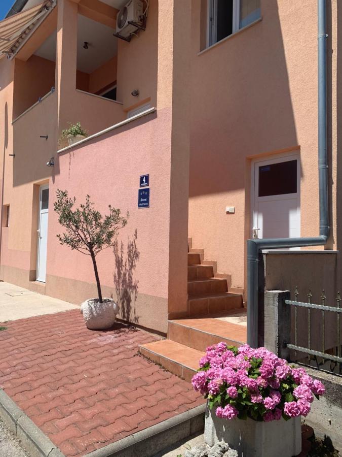 Apartments Dumina Муртер Екстериор снимка