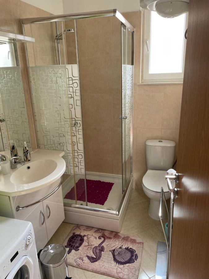 Apartments Dumina Муртер Екстериор снимка