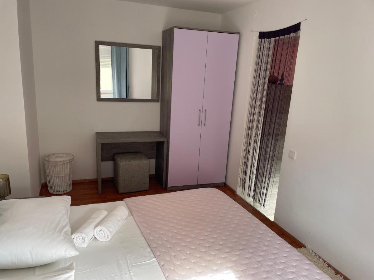 Apartments Dumina Муртер Екстериор снимка