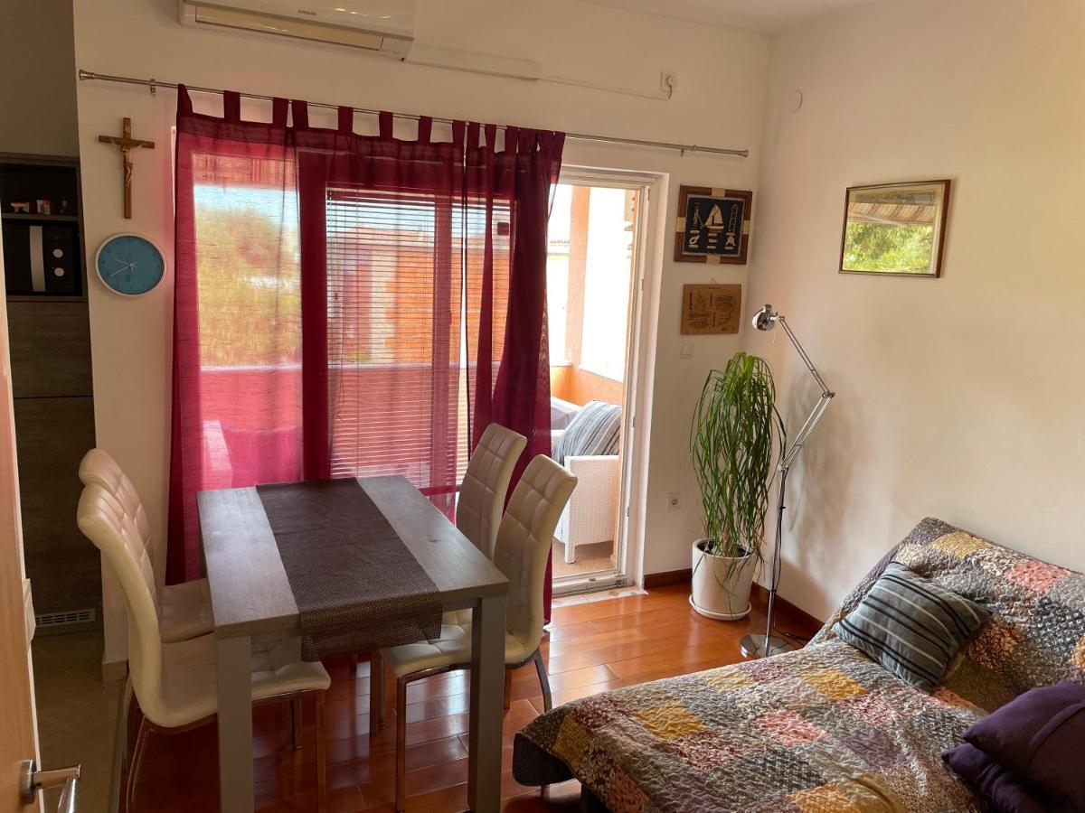 Apartments Dumina Муртер Екстериор снимка