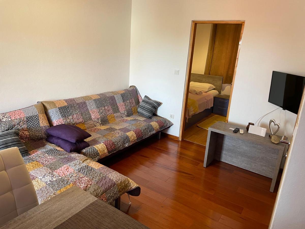 Apartments Dumina Муртер Екстериор снимка